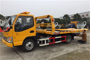 襄城哪里有拖车服务